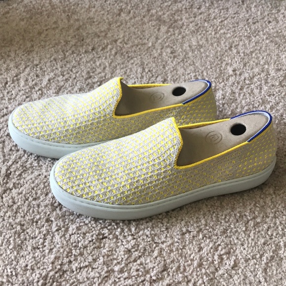 SOLD- Rothy’s sneaker - Picture 2 of 5